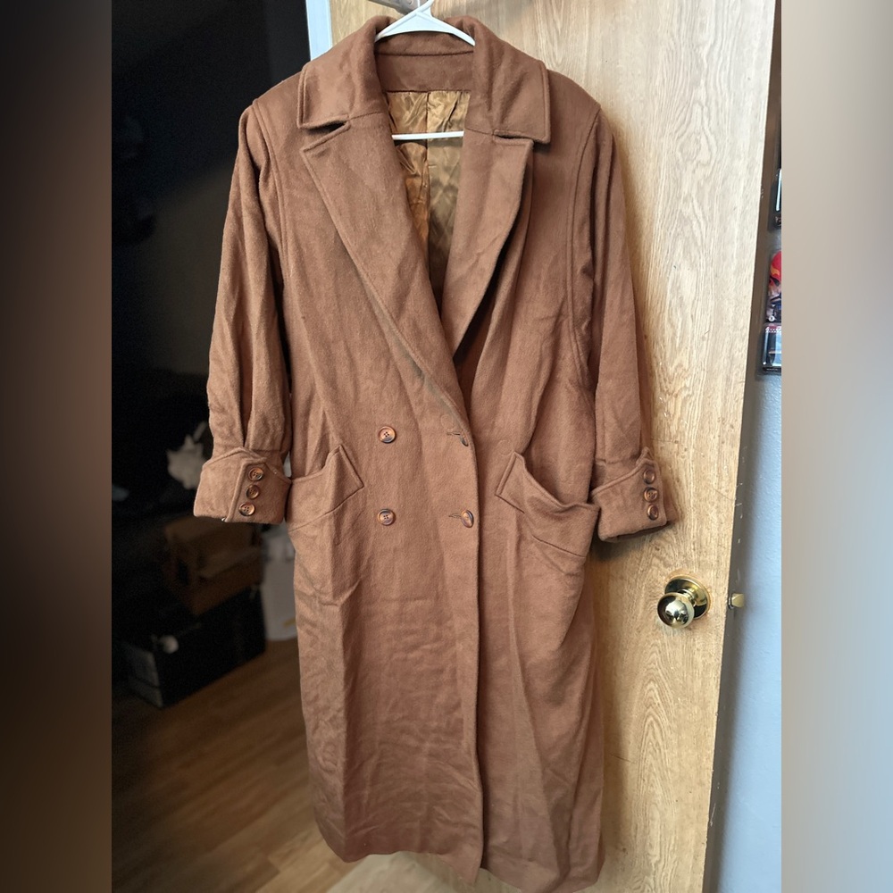 Elegant Brown Women's Coat 100% Wool